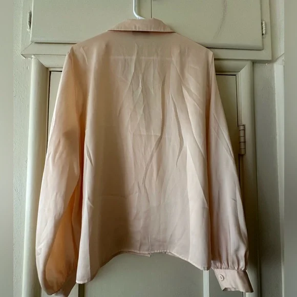 Pale Pink Topshop Button Down Blouse, Size 12 - Picture 4 of 6